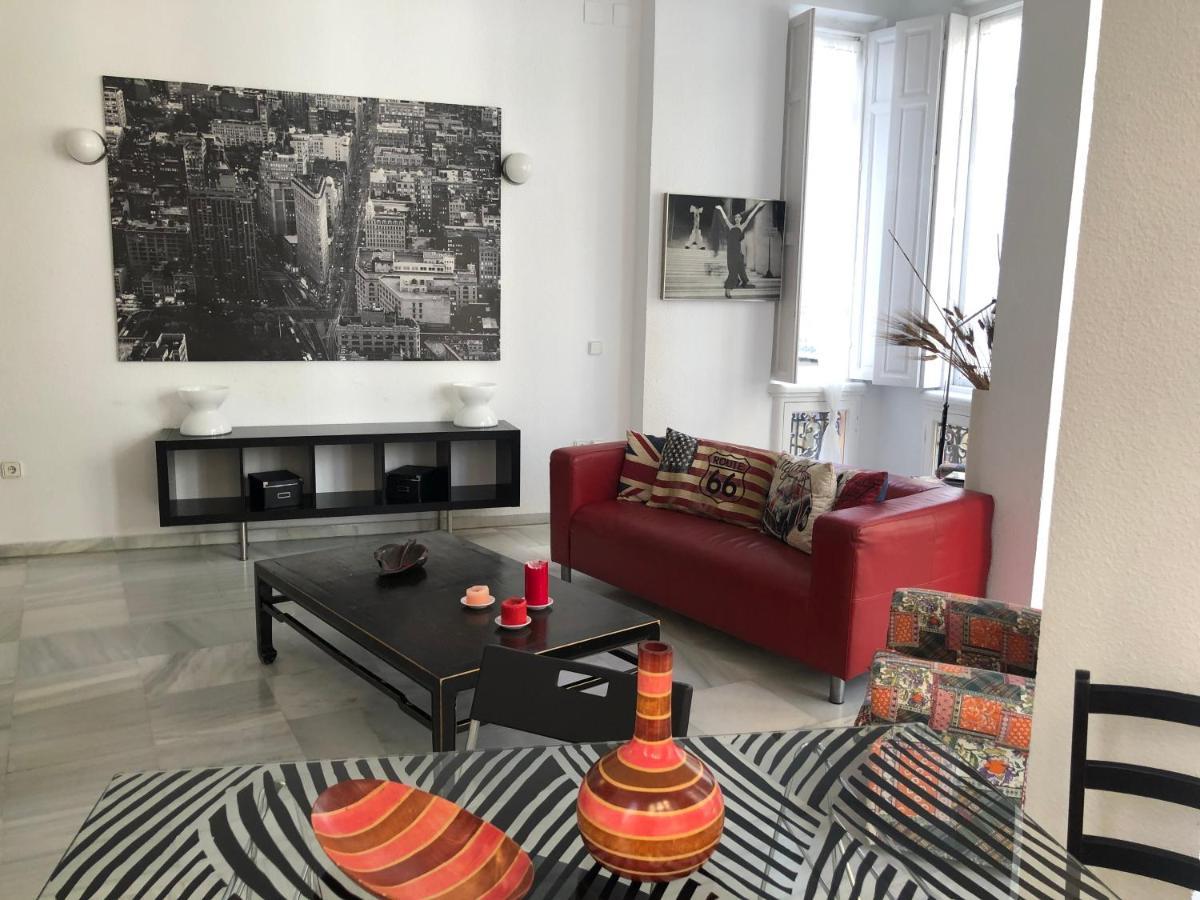 Echegaray Suites Málaga Exteriör bild